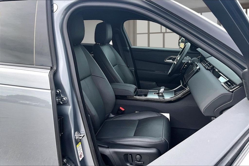Used 2026 Gray Land Rover S image 7