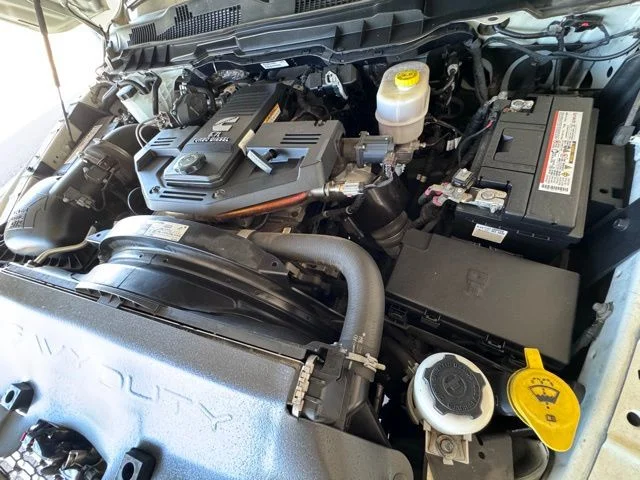 2016 RAM Ram 2500 Pickup Laramie - Photo 28
