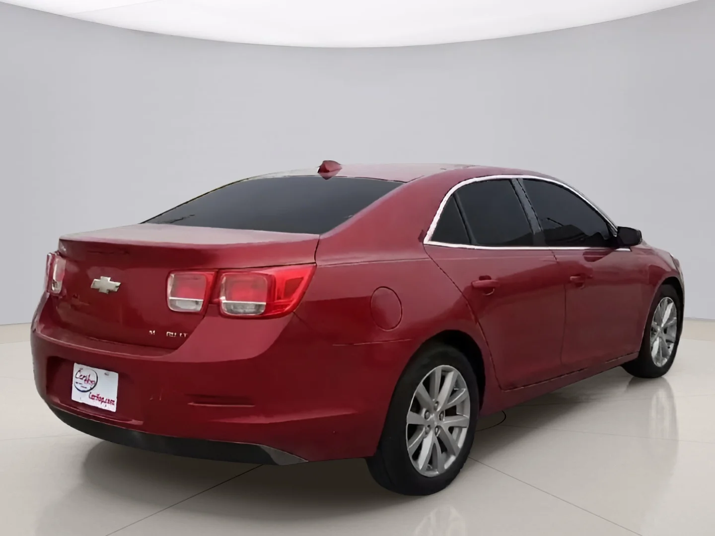 Used 2013 Red Chevrolet 2LT image 8