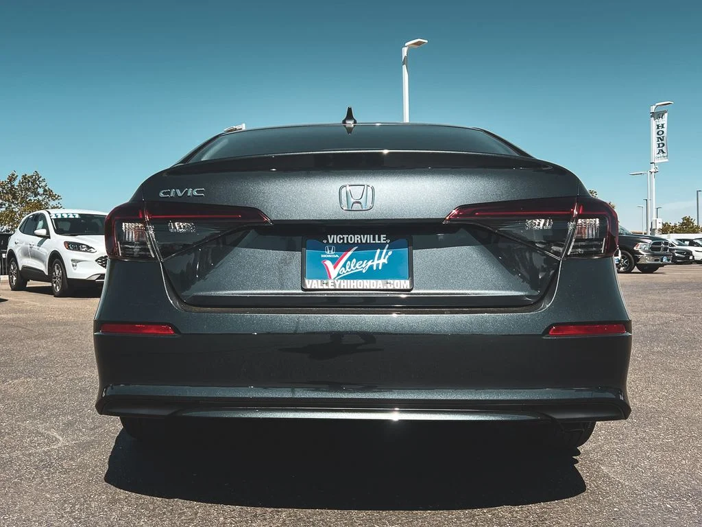 New 2026 Meteorite Gray Metallic Honda LX image 5