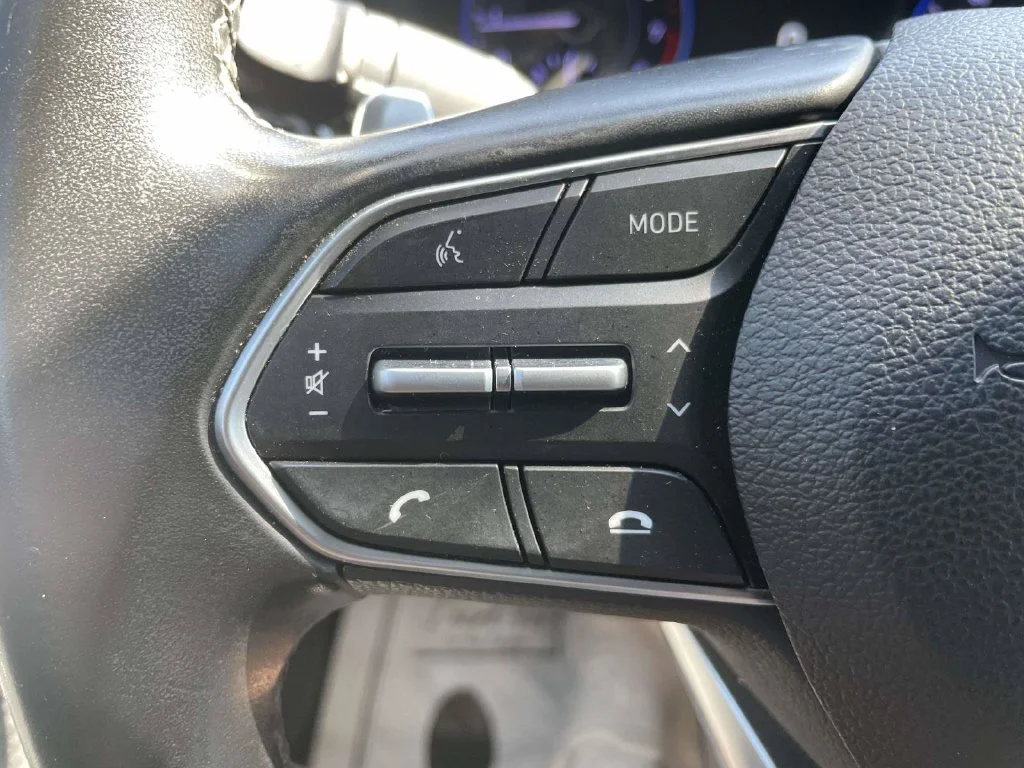 Certified Used 2020 Silver Hyundai SEL image 25