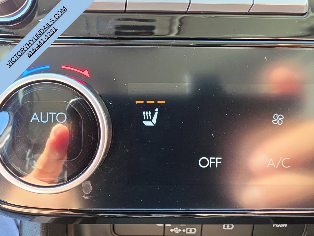 Used 2026 White Hyundai SEL image 18