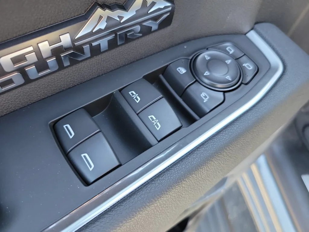 2026 Chevrolet Silverado 1500 High Country - Photo 23