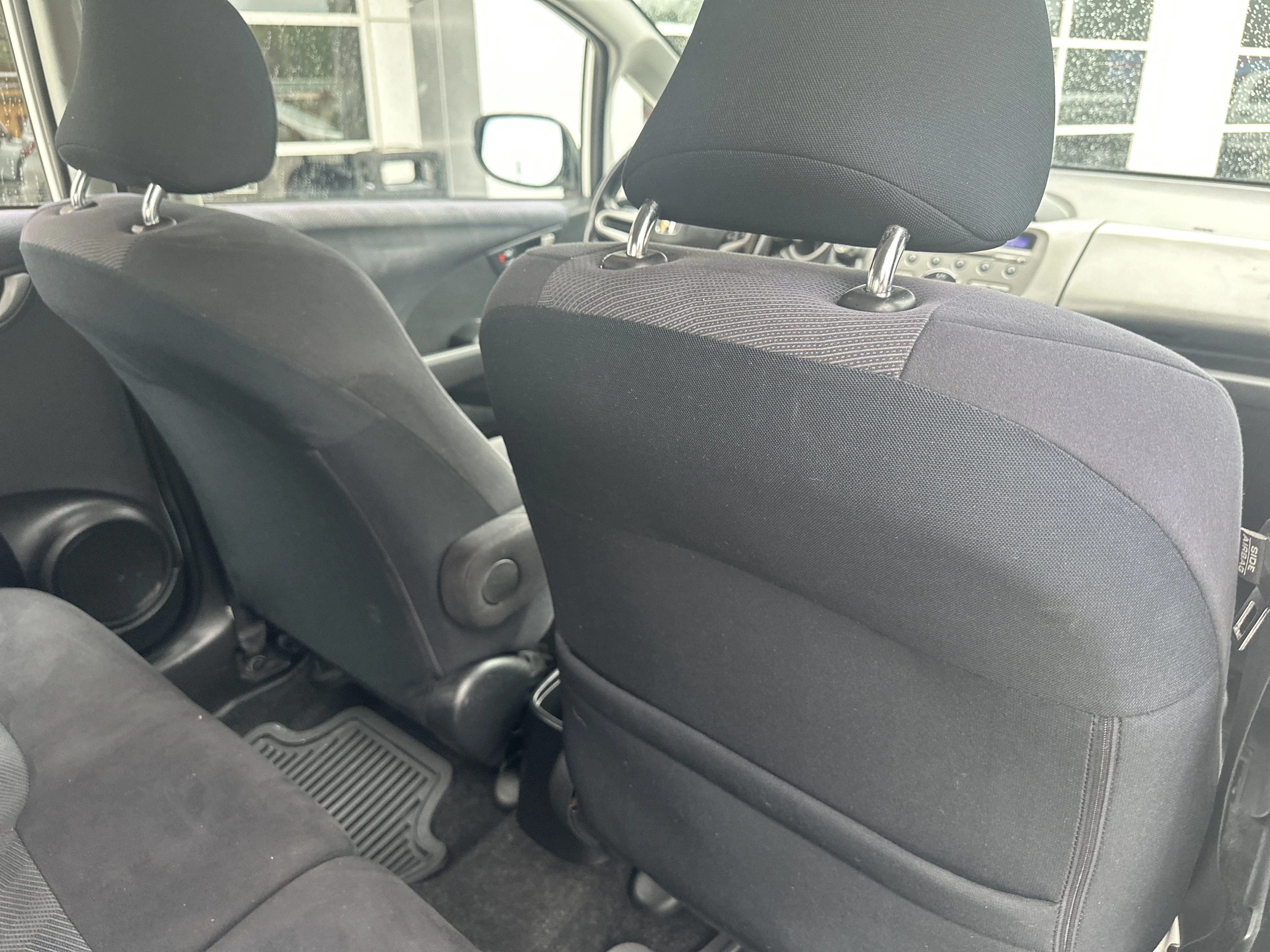 Used 2010 Taffeta White Honda Sport image 22