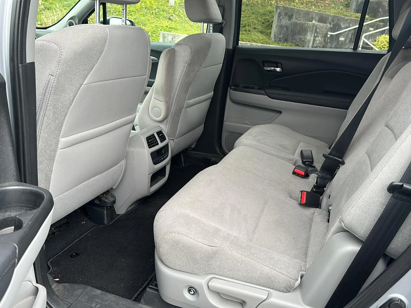 Used 2019 Lunar Silver Metallic Honda EX image 8