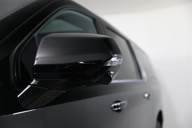 2026 Chevrolet Suburban High Country - Photo 29
