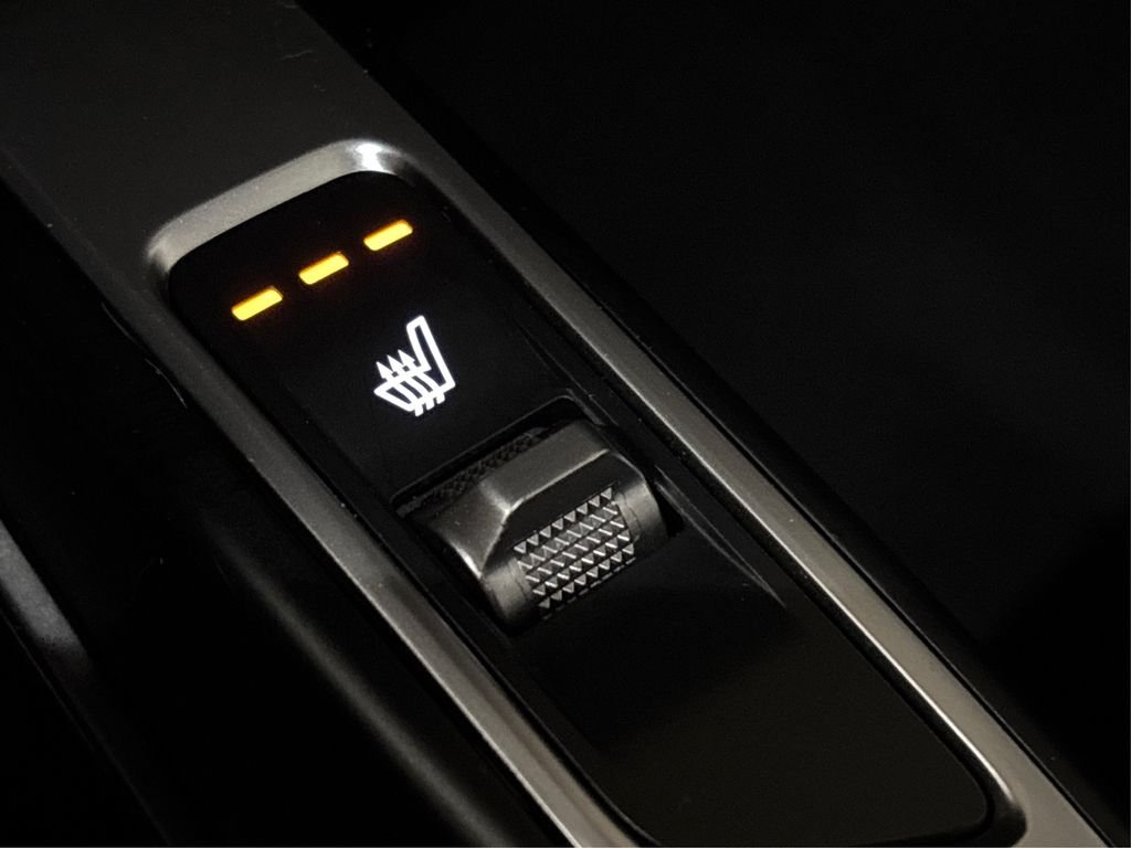 New 2026 Ivory Silver Kia S image 29
