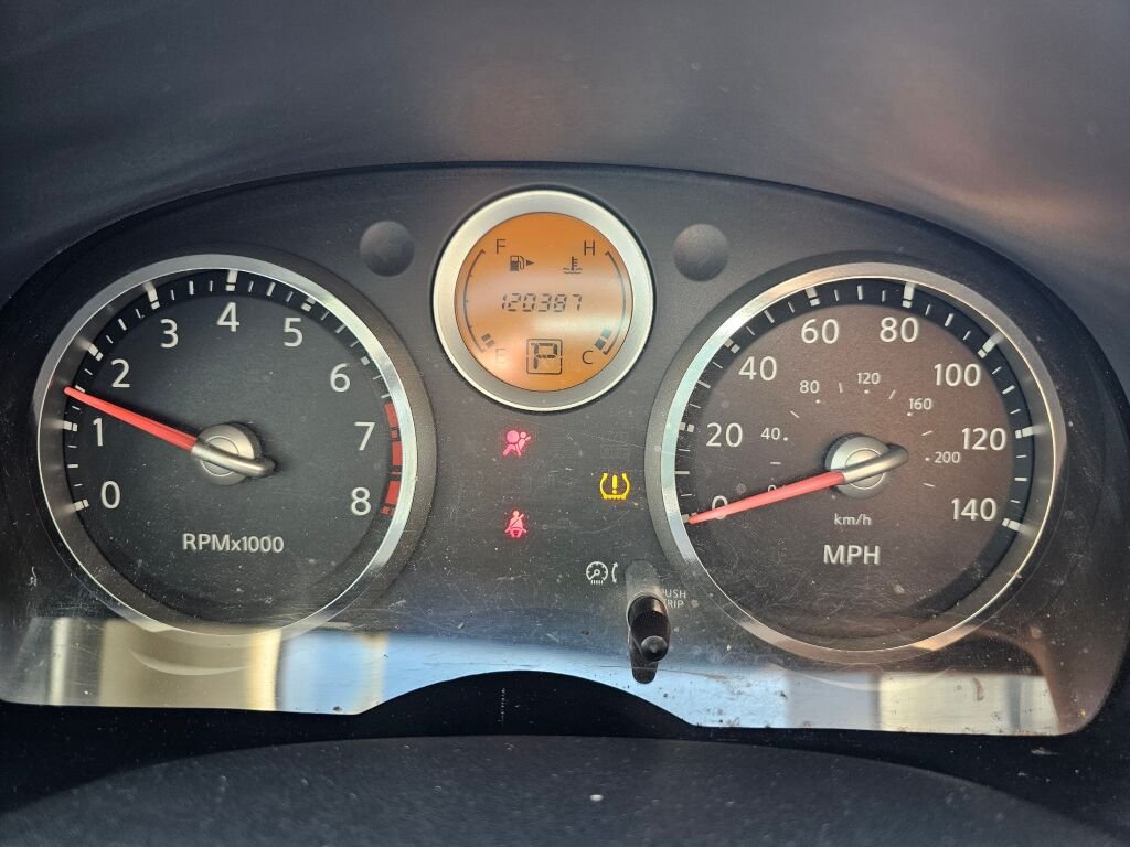 Used 2007  Nissan 2.0 image 20