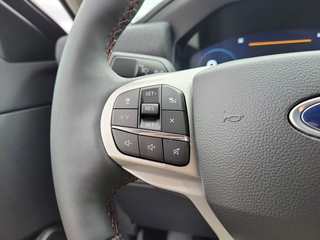 New 2026 Carbonized Gray Metallic Ford Active image 21
