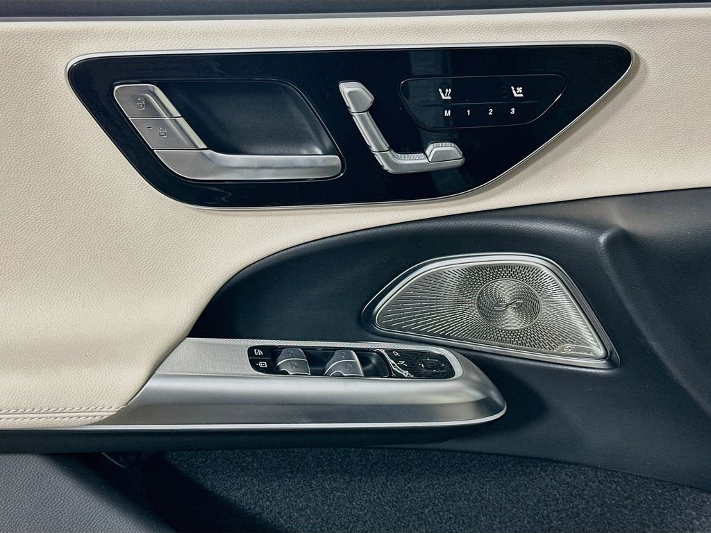 New 2027 Nautical Blue Metallic Mercedes-Benz E 450 image 17