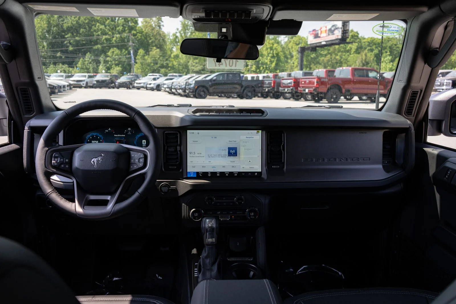 New 2026 Oxford White Ford Badlands® image 29