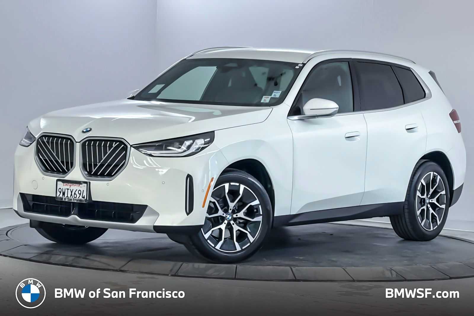 2026 BMW X3 30 XDRIVE's photo