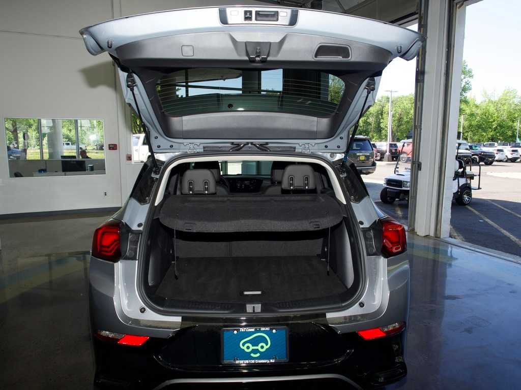 2025 Buick Encore GX Sport Touring - Photo 39