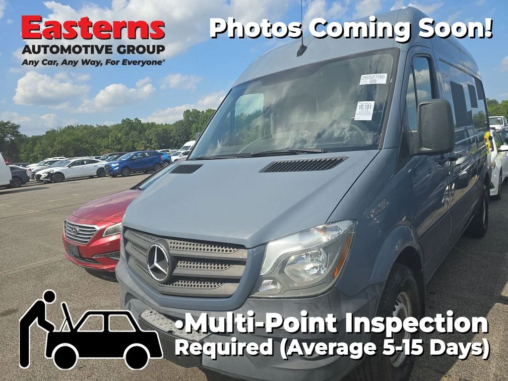 Used 2018 Blue Mercedes-Benz Cargo 144 WB image 1