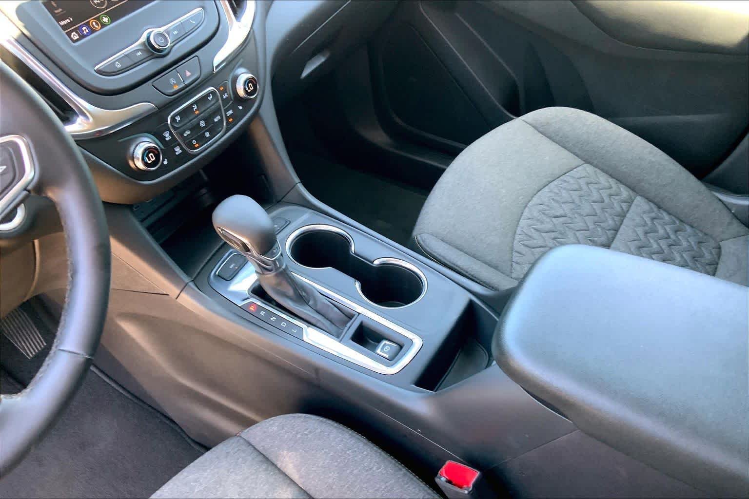 Used 2024 Summit White Chevrolet LT image 16