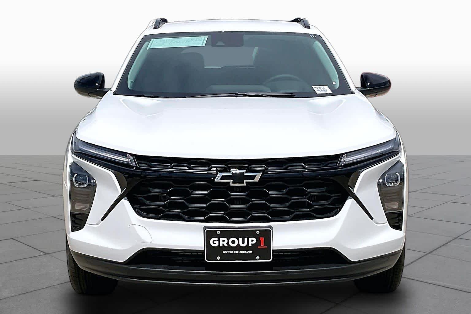 2026 Chevrolet Trax LT - Photo 2