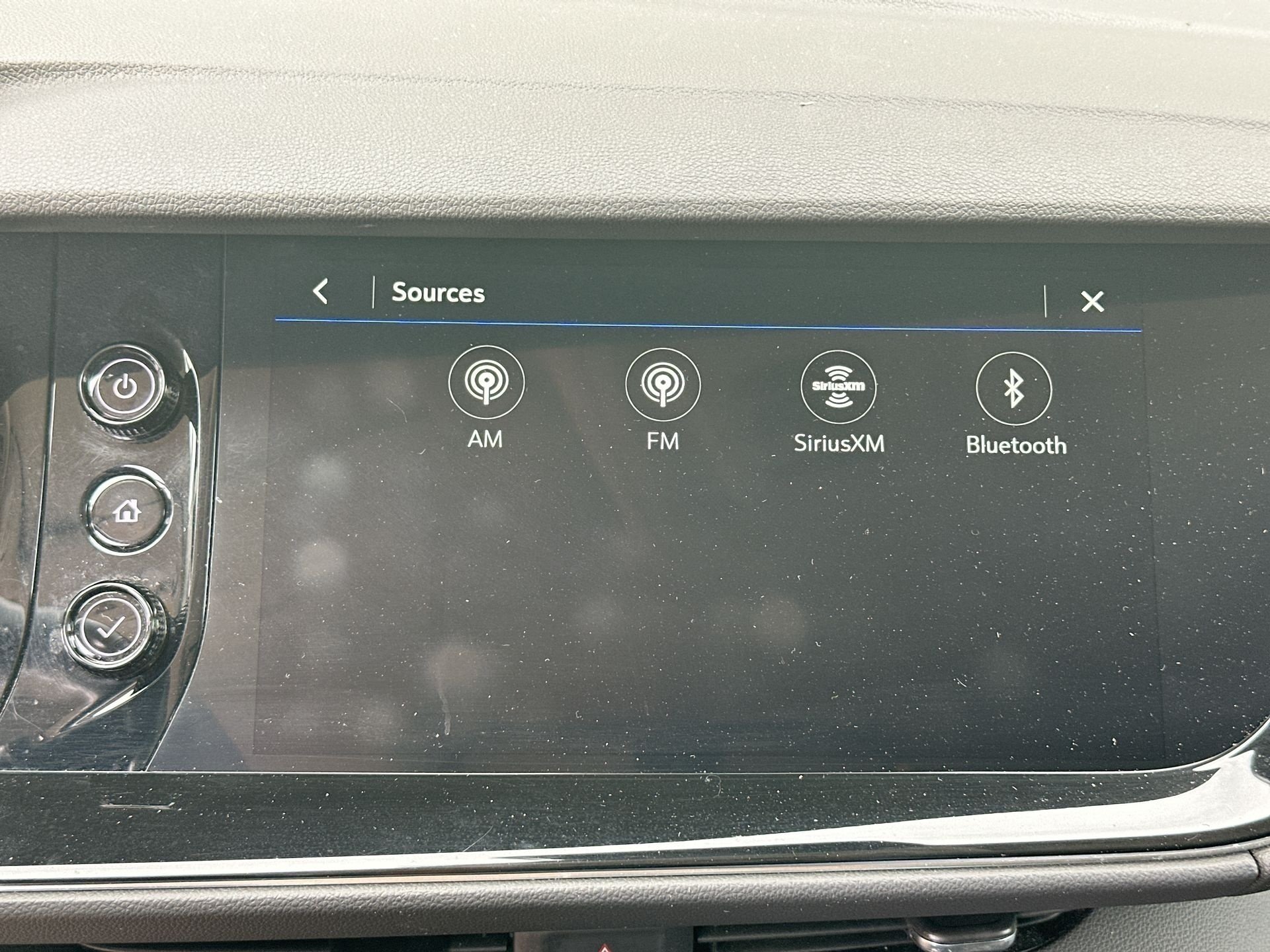 Certified Used 2023 Ebony Twilight Metallic Buick Avenir image 13