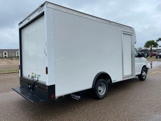 New 2023 Summit White Chevrolet Work Van image 10