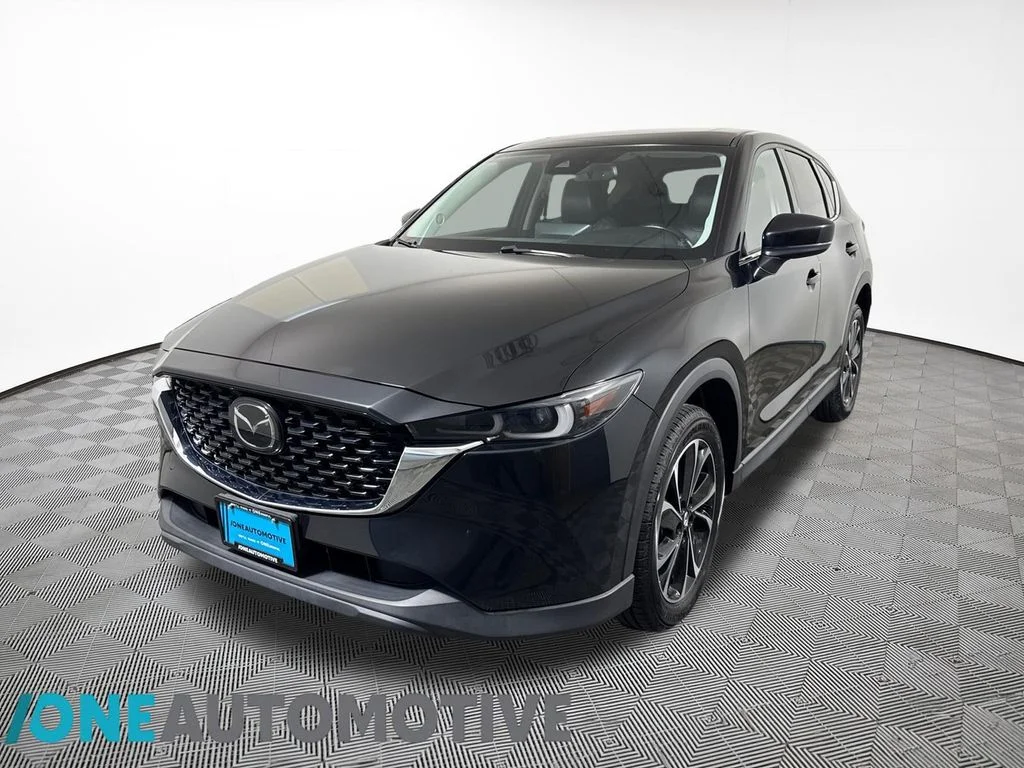 2023 Mazda CX-5 S Premium package Auto AWD's photo