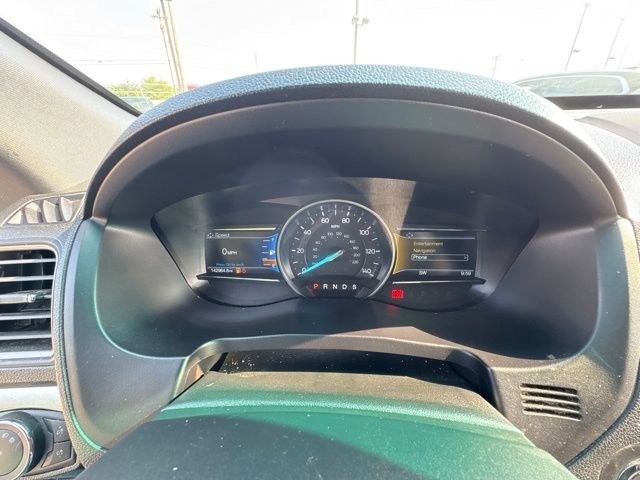 Used 2019 Black Ford XLT image 9