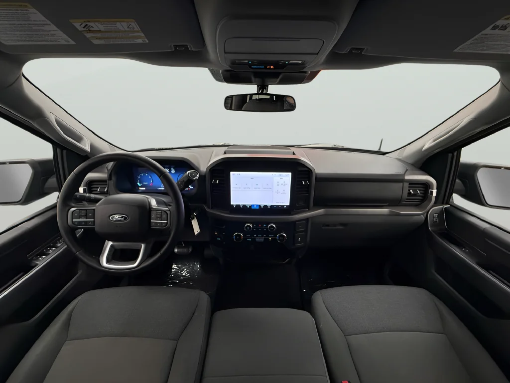 Used 2025 Black Ford XLT image 14