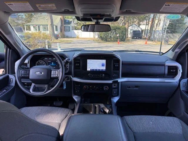 Used 2023 White Ford XLT image 17