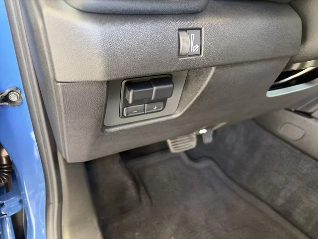 Used 2025 Blue GMC Elevation image 16