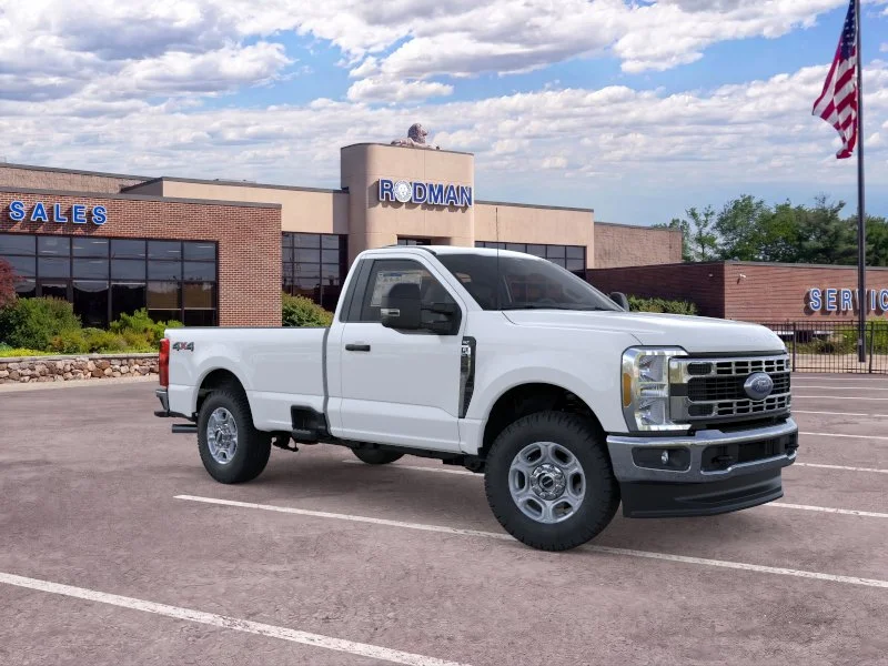 New 2026 Oxford White Ford F-250® XLT image 35