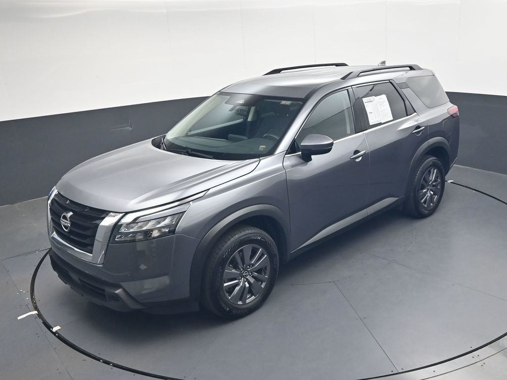 Used 2025 Gray Nissan SV image 38