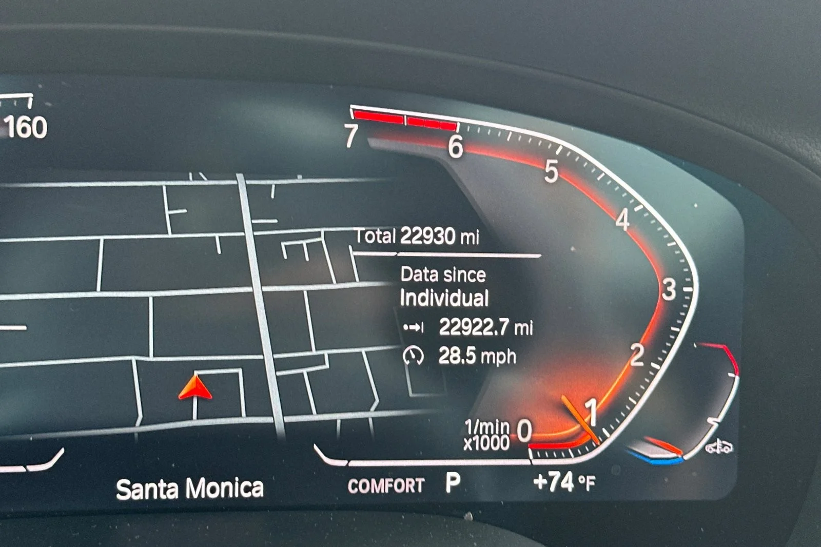Used 2023 Black Sapphire Metallic BMW sDrive30i image 25