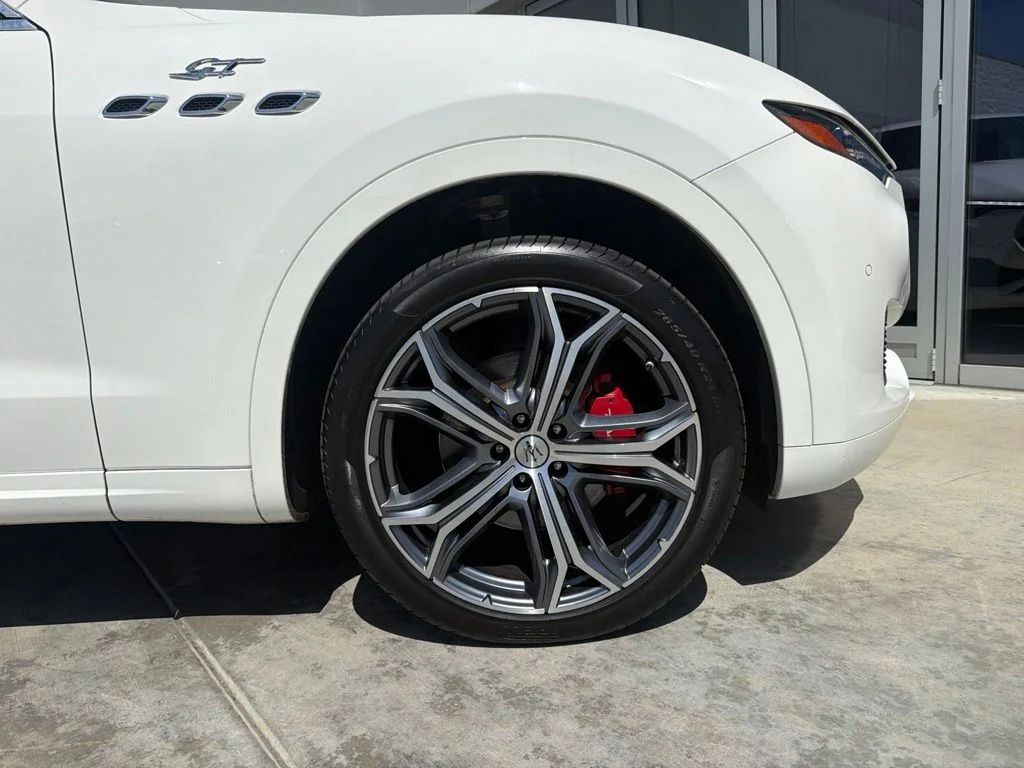 Certified Used 2023 Bianco Maserati GT image 10