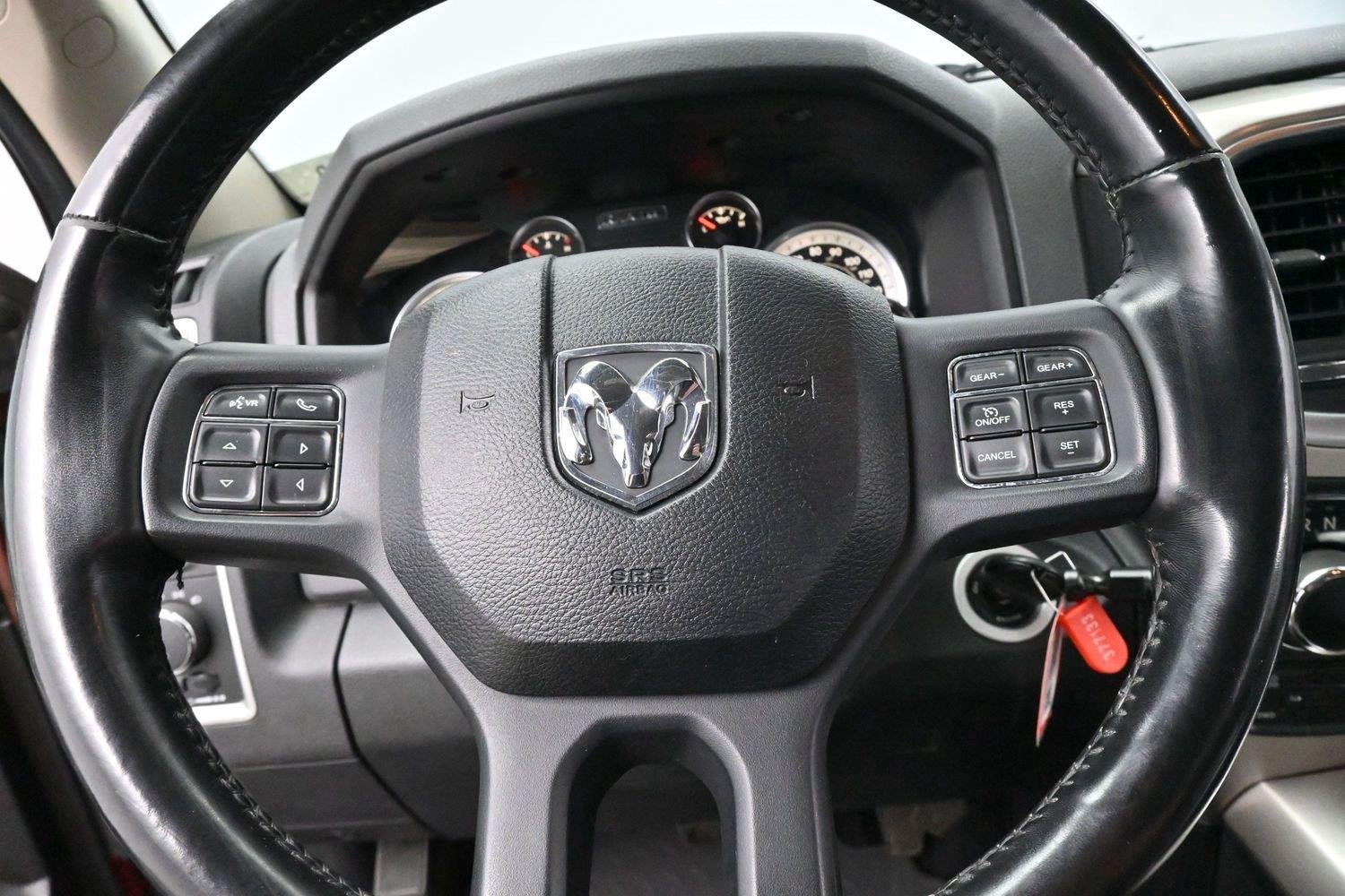 Used 2017 Delmonico Red Pearlcoat Ram Big Horn image 16