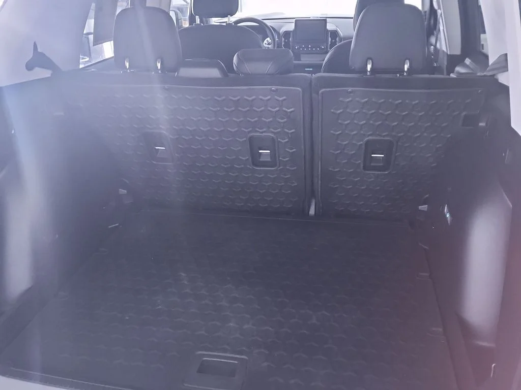 Used 2021 Gray Ford Big Bend image 28