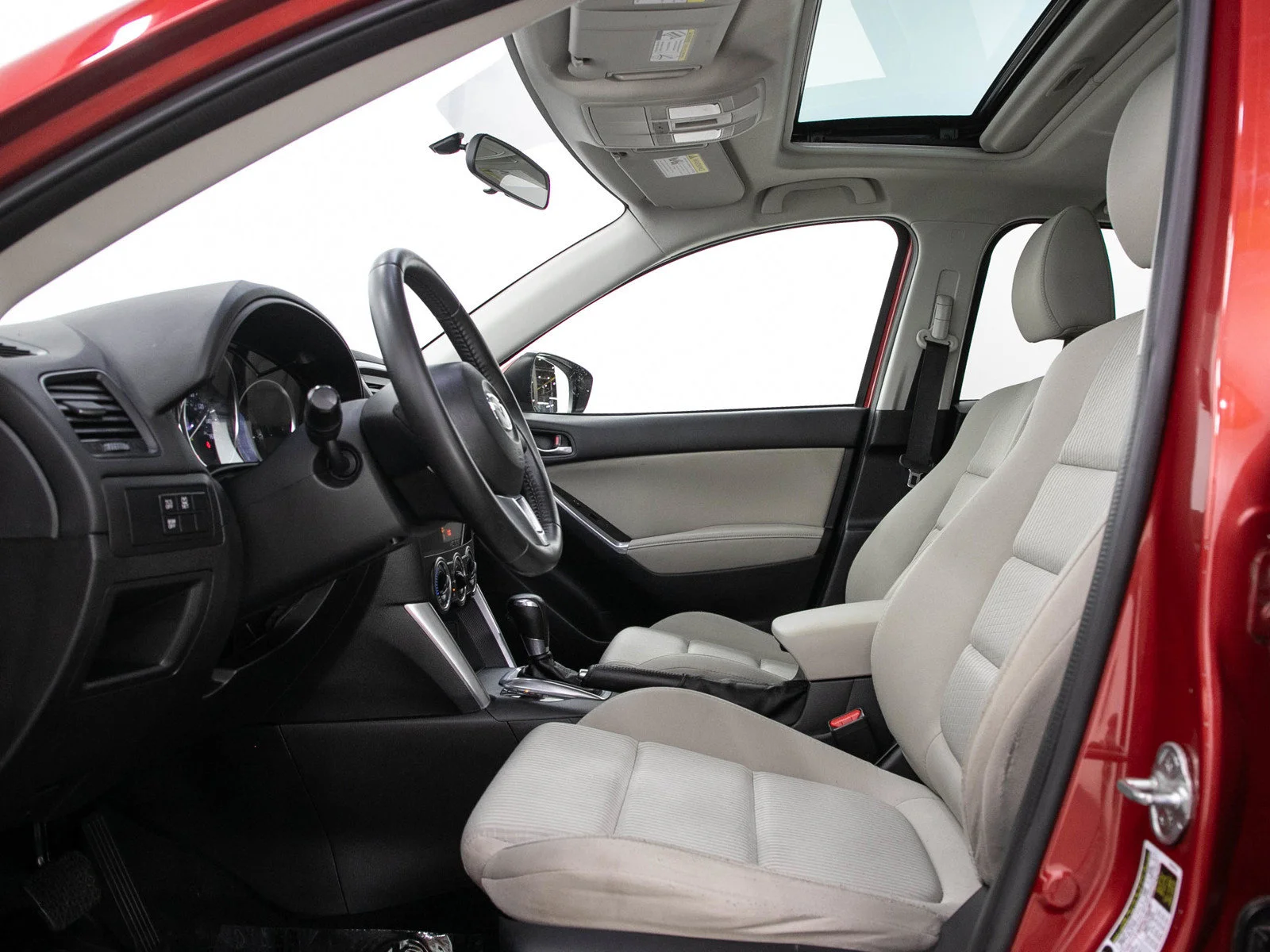 Used 2015 Soul Red Metallic Mazda Touring image 21