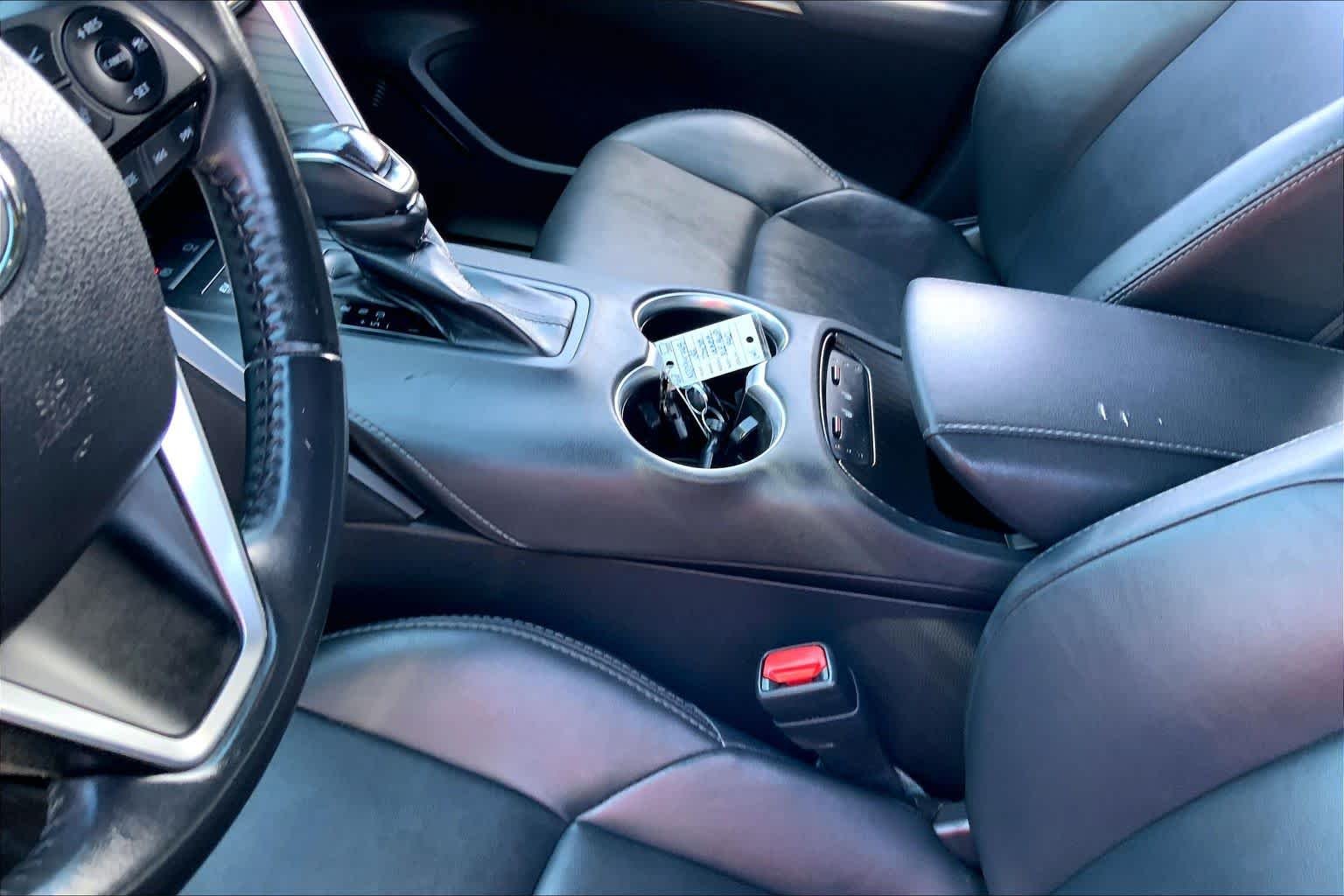 Certified Used 2022 Ruby Flare Pearl Toyota XLE image 14