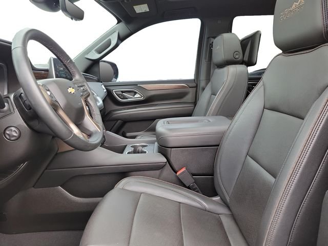 Used 2023 Black Chevrolet High Country image 5