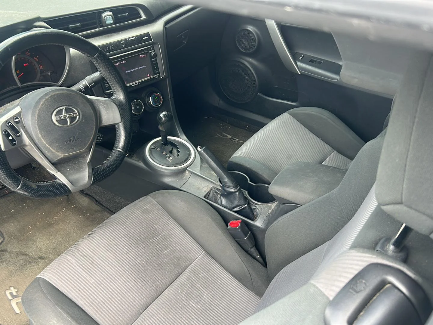 Used 2014 Super White Scion  image 8