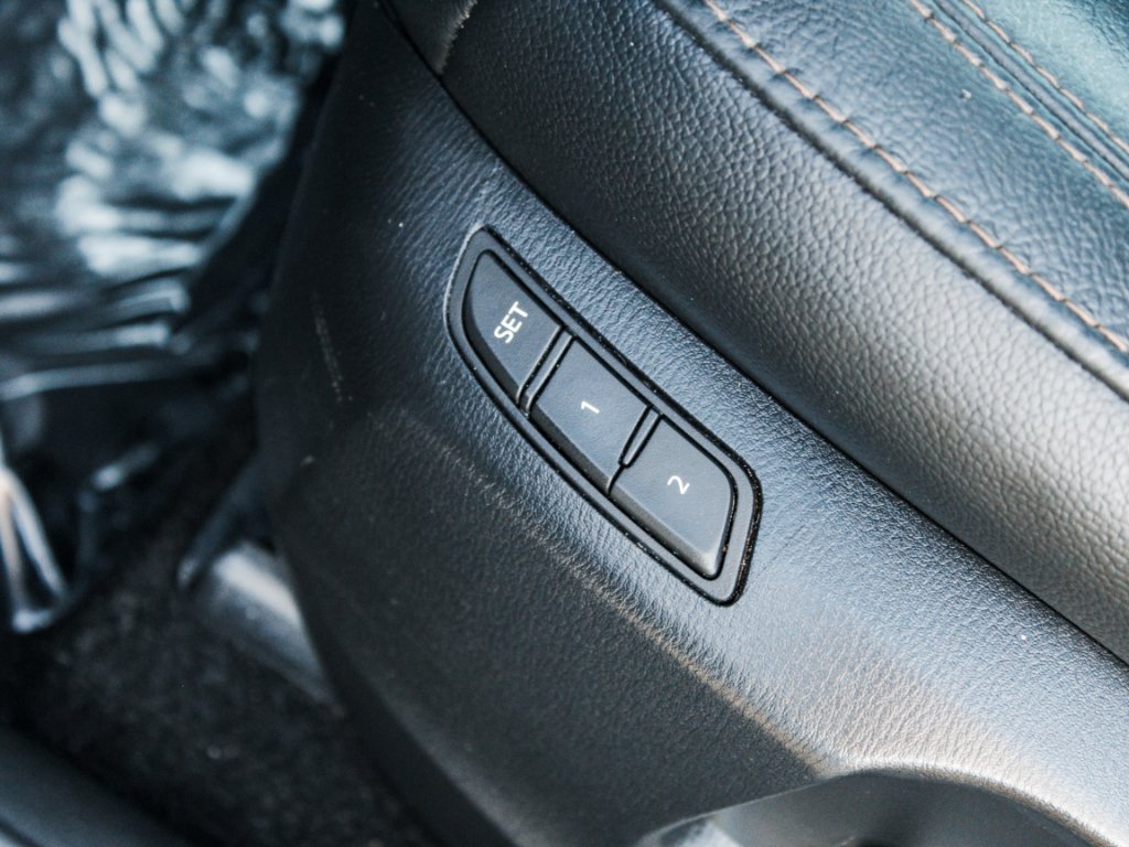 Used 2018 Eternal Blue Mica Mazda Grand Touring image 12