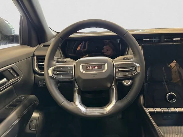 New 2026 Rapids Metallic GMC Elevation image 13