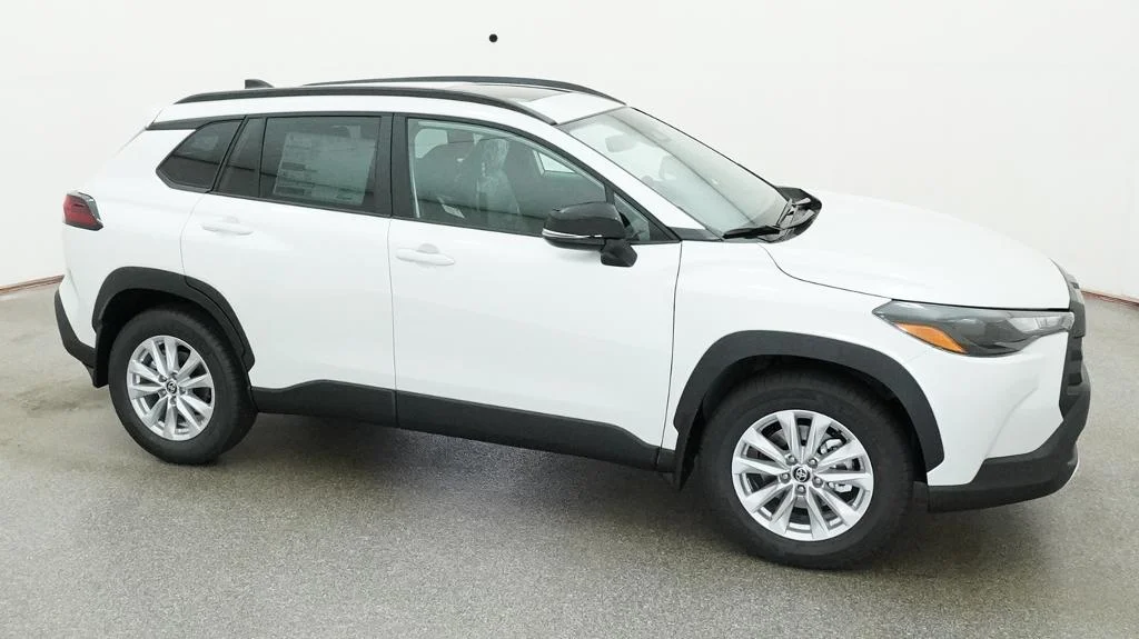 New 2026 Wind Chill Pearl Toyota LE image 12