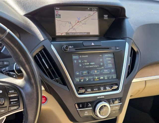 Used 2020  Acura Technology image 24