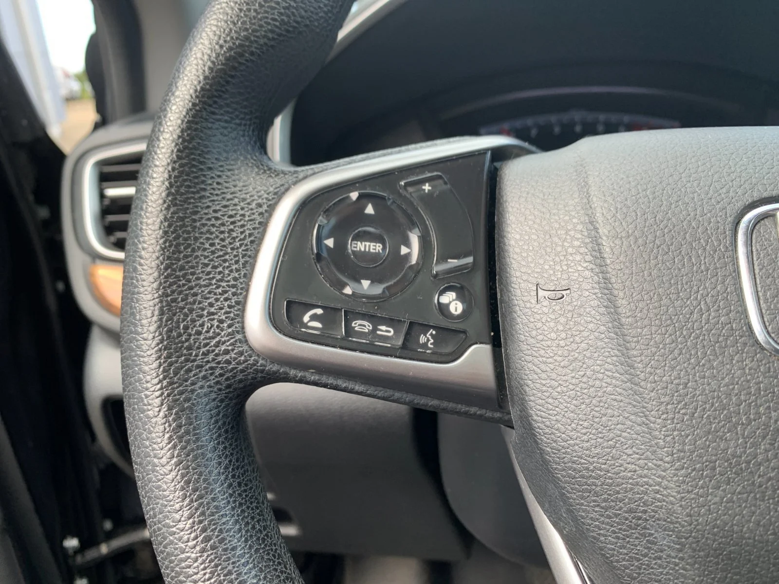 Used 2021 Black Honda AWD EX image 26