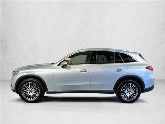 New 2026 Cirrus Silver Metallic Mercedes-Benz GLC 300 image 38
