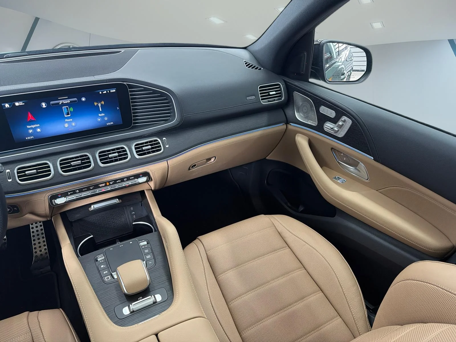 New 2026 Green Mercedes-Benz GLS 450 4MATIC SUV image 29
