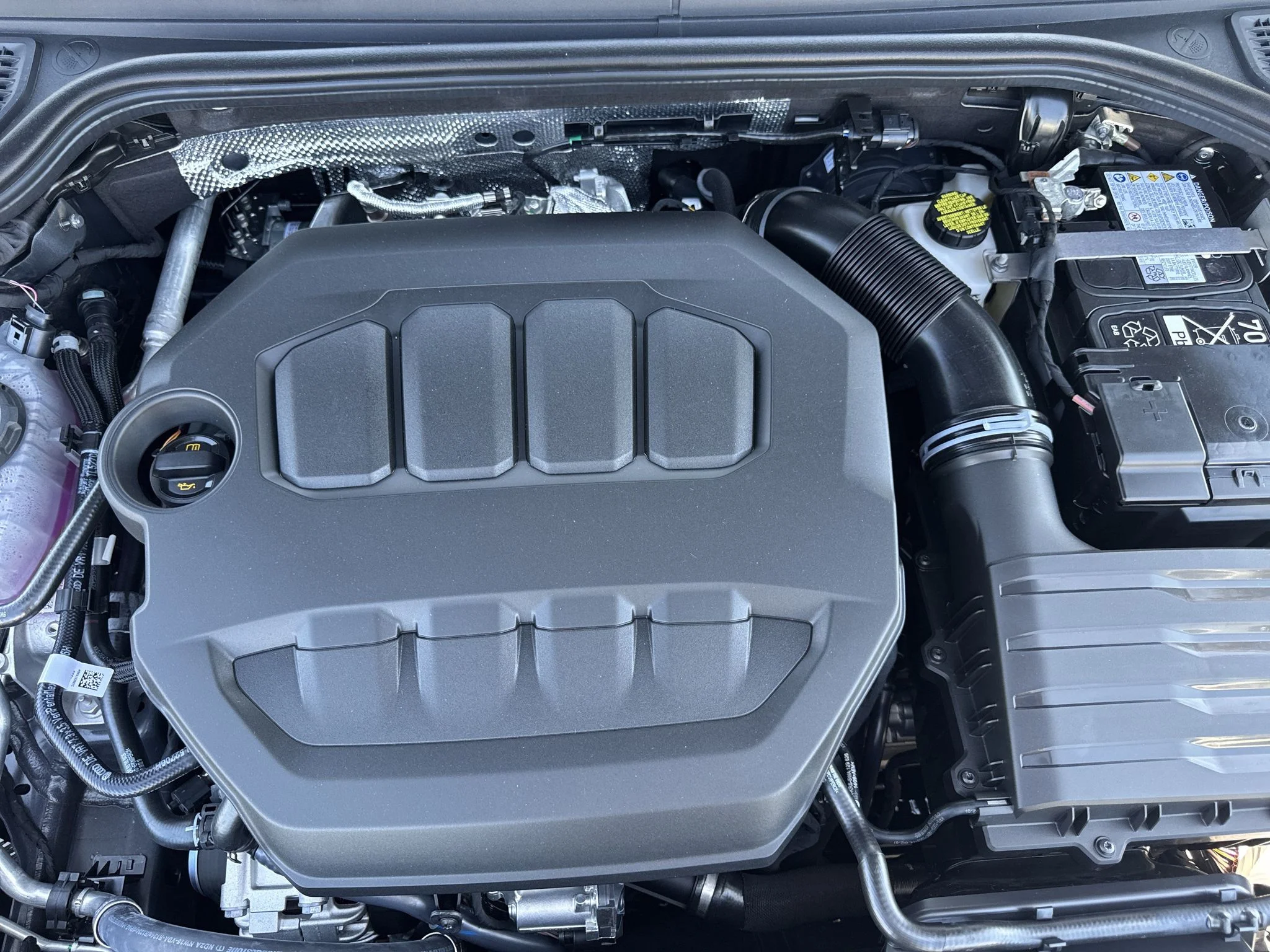 New 2026 Moonstone Gray Volkswagen SE image 33