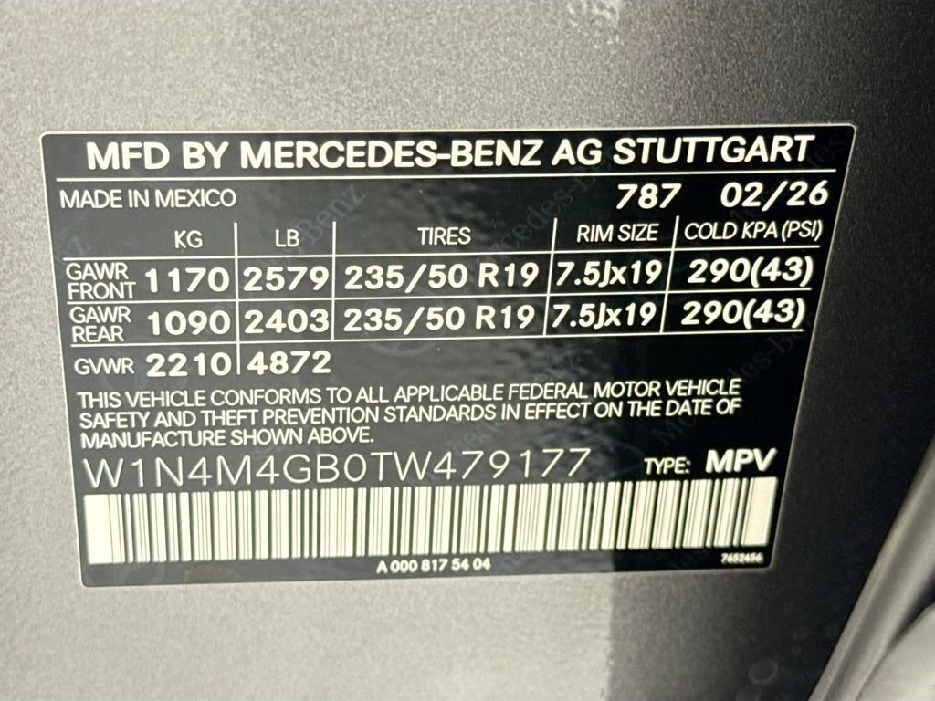 New 2026 Mountain Grey Metallic Mercedes-Benz GLB 250 image 33
