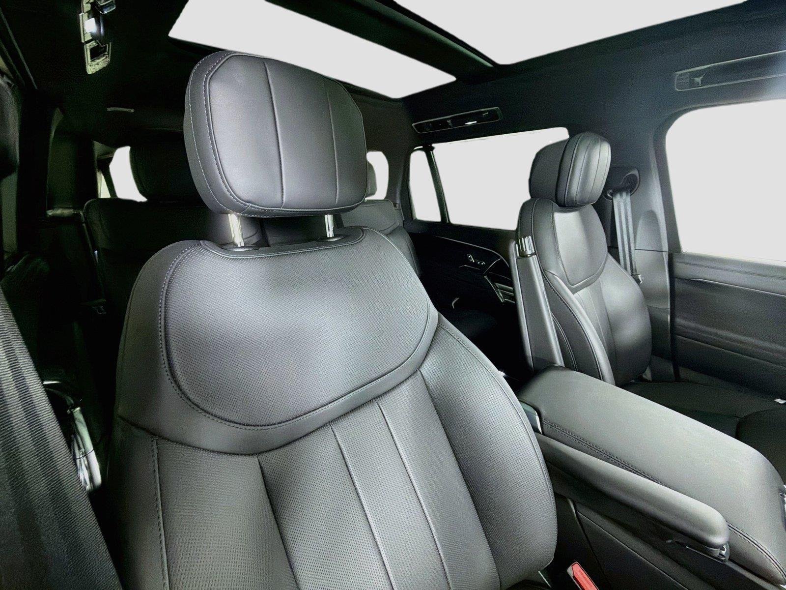 2026 Land Rover Range Rover SE - Photo 29