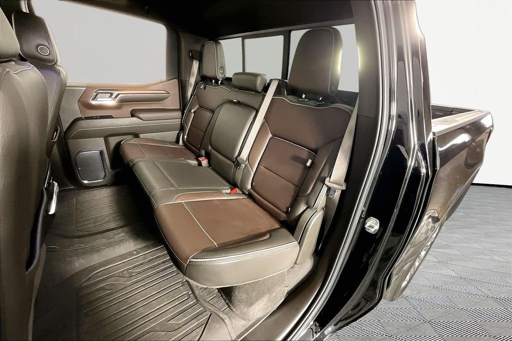 Used 2024 Black GMC Denali image 18