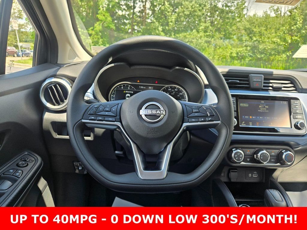 2025 Nissan Versa Sedan SV - Photo 14