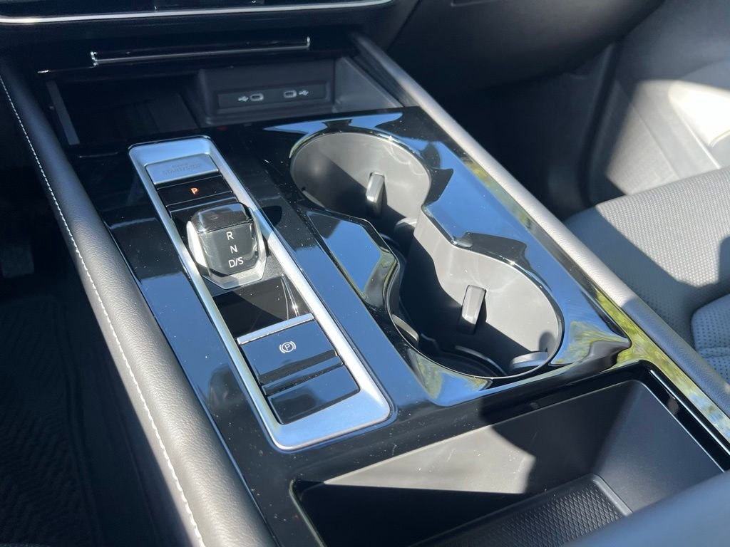 New 2026 Black Volkswagen SE w/Technology image 57